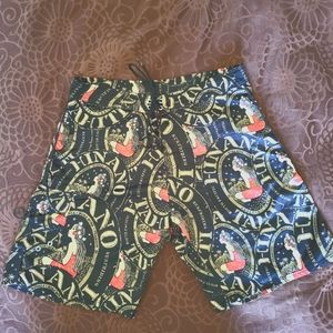 Hinano Tahiti Surf Black Broad Shorts 36 PreOwned excellent condition